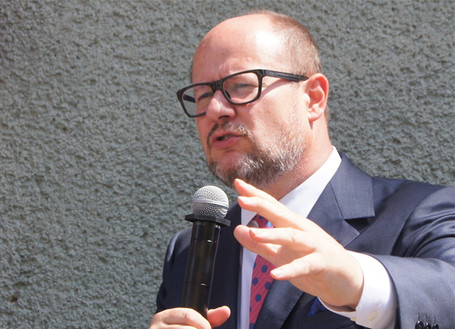 CGLU rinde homenaje a Pawel Adamowicz, Alcalde de Gdańsk
